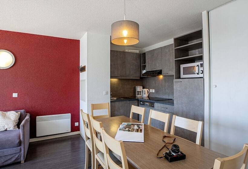 شقة 3 غرف, Madame Vacances Les Terrasses De Véret