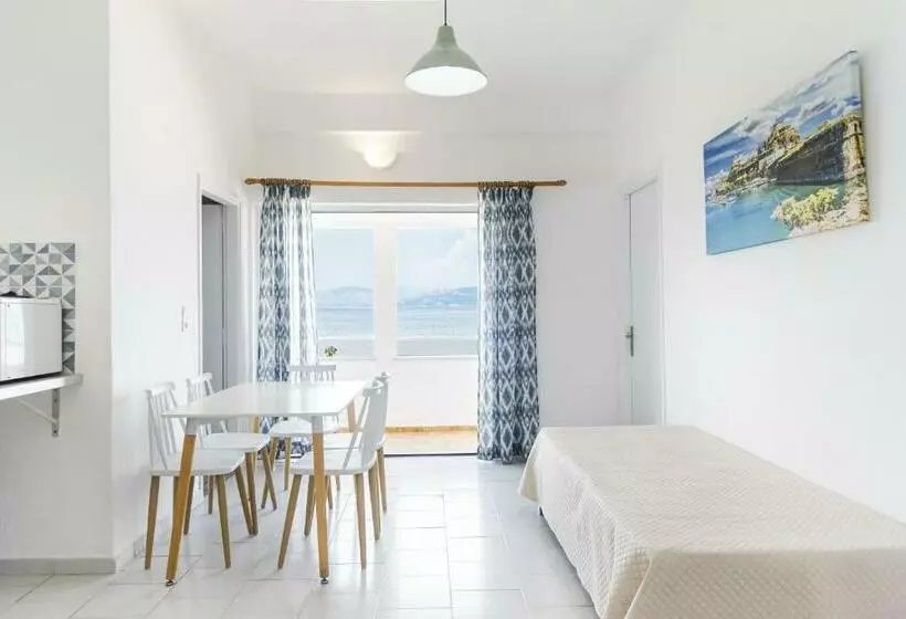 Huoneisto 1 Makuuhuone Merinäkymä, Seaside Resorts