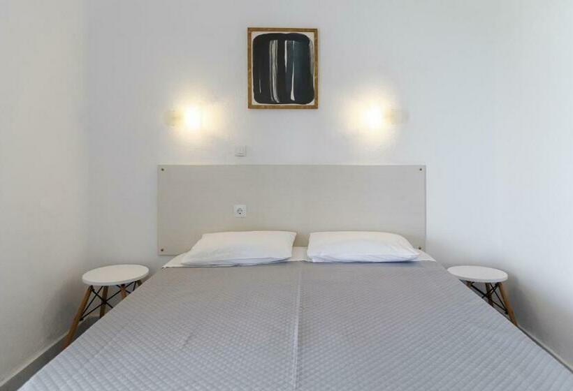 דירת חדר נוף לים, Seaside Resorts