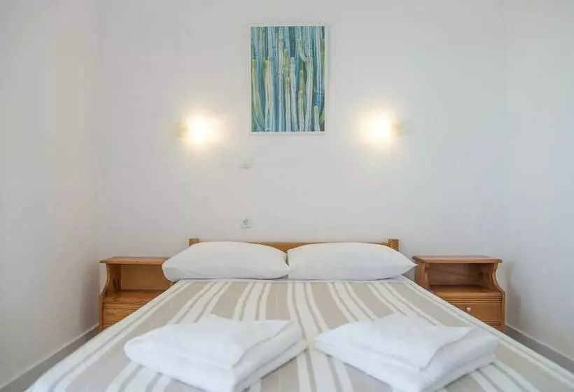 Huoneisto 1 Makuuhuone Merinäkymä, Seaside Resorts