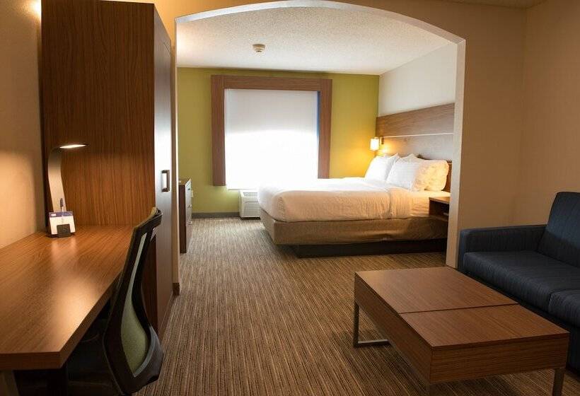 Suite, Holiday Inn Express Hotel & Suites Elkhart South, An Ihg