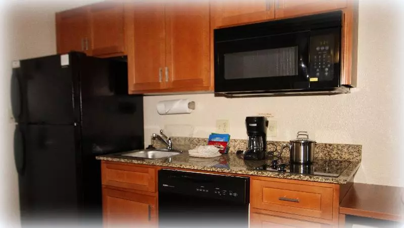 スタンダードスタジオ, Candlewood Suites Fredericksburg, An Ihg