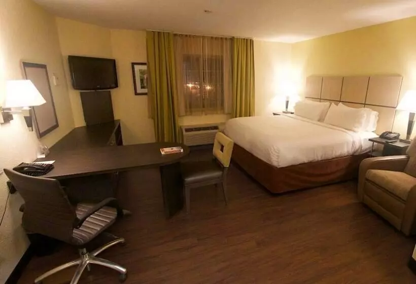 スタンダードスタジオ, Candlewood Suites West Little Rock, An Ihg