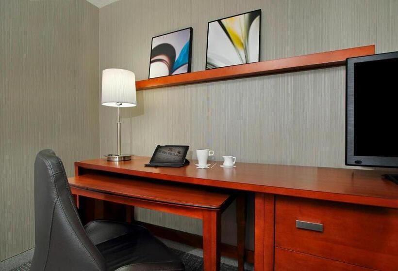 带大床的标准间, Courtyard Oakland Downtown