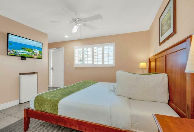 Стандартный Номер Кровать Кинг, Dove Creek Resort & Marina, Trademark Collection By Wyndham