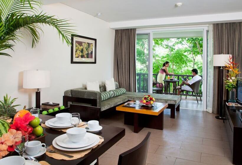 سوییت, Fairways And Bluewater Boracay