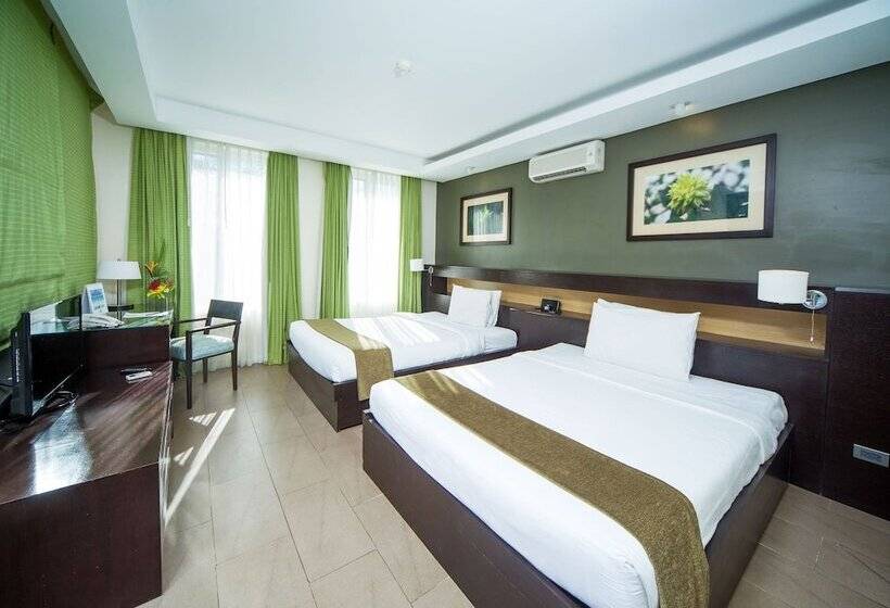 سوییت جونیور, Fairways And Bluewater Boracay