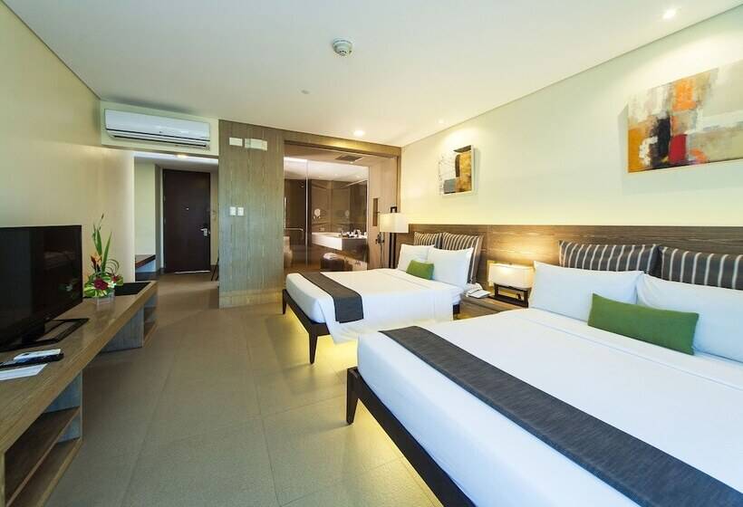 سوییت اجرایی, Fairways And Bluewater Boracay