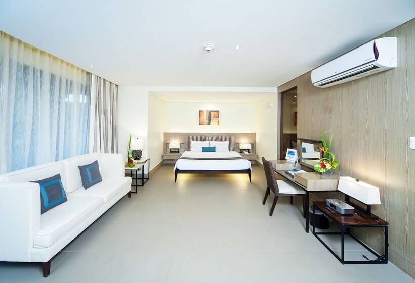 سوییت اجرایی, Fairways And Bluewater Boracay