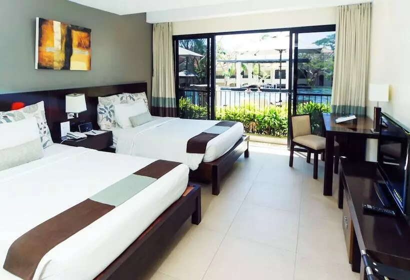 Premium Room Pool View, Fairways And Bluewater Boracay