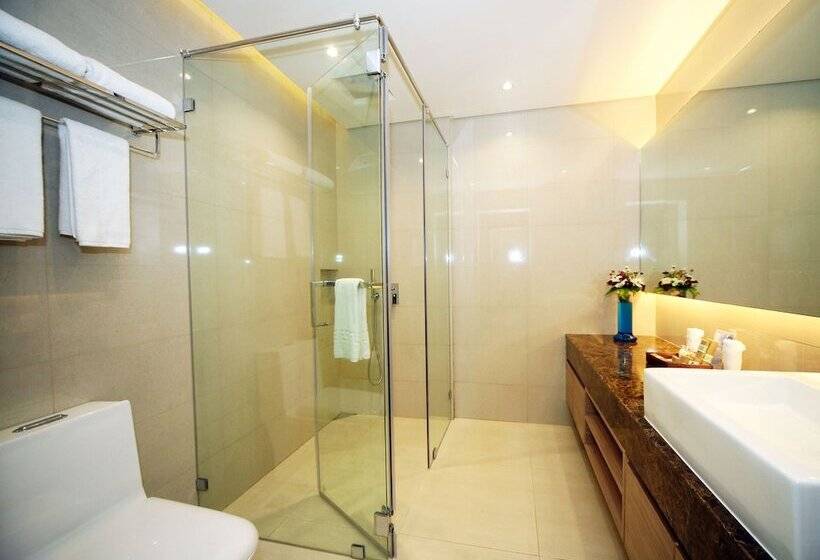 سوییت خانوادگی, Fairways And Bluewater Boracay