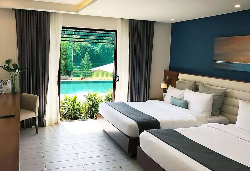 Premium Room Pool View, Fairways And Bluewater Boracay