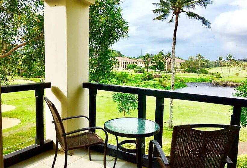 سوییت, Fairways And Bluewater Boracay