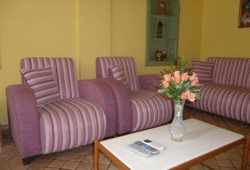 آپارتمان 2 خوابه, Frankfurt