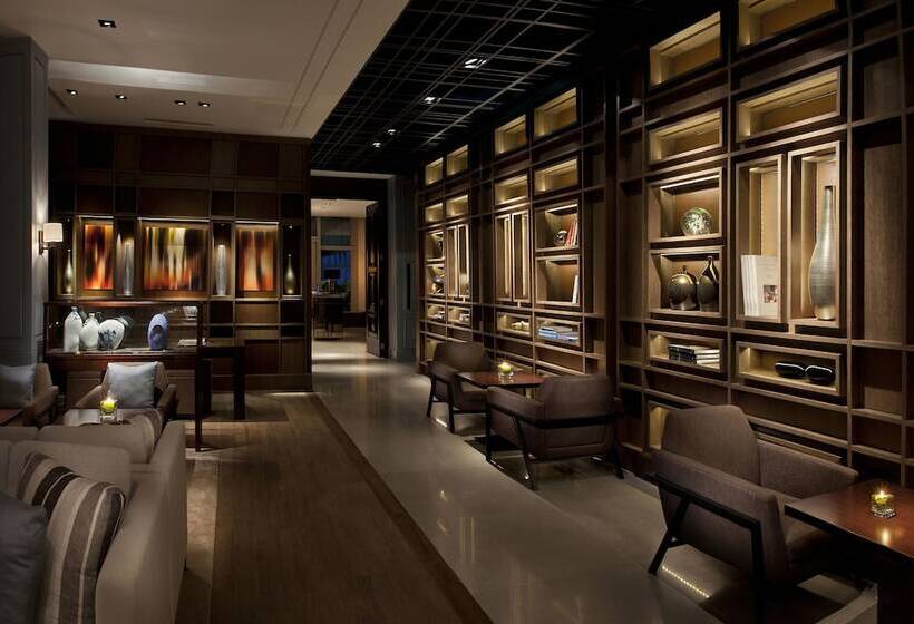 سوئیت کلاب, Grand Hyatt Macau