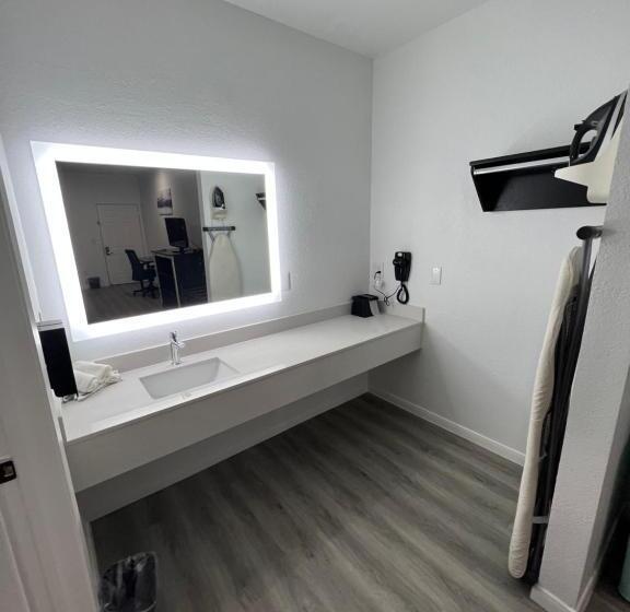 اتاق استاندارد, Grand Villa Inn Galleria