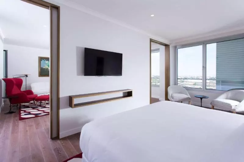 اتاق استاندارد با تخت بزرگ, Holiday Inn Express & Suites Florence I 95 & I 20 Civic Ctr, An Ihg