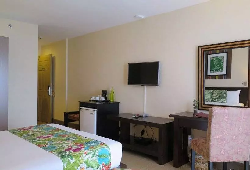 デラックスルーム, Kimberly Tagaytay