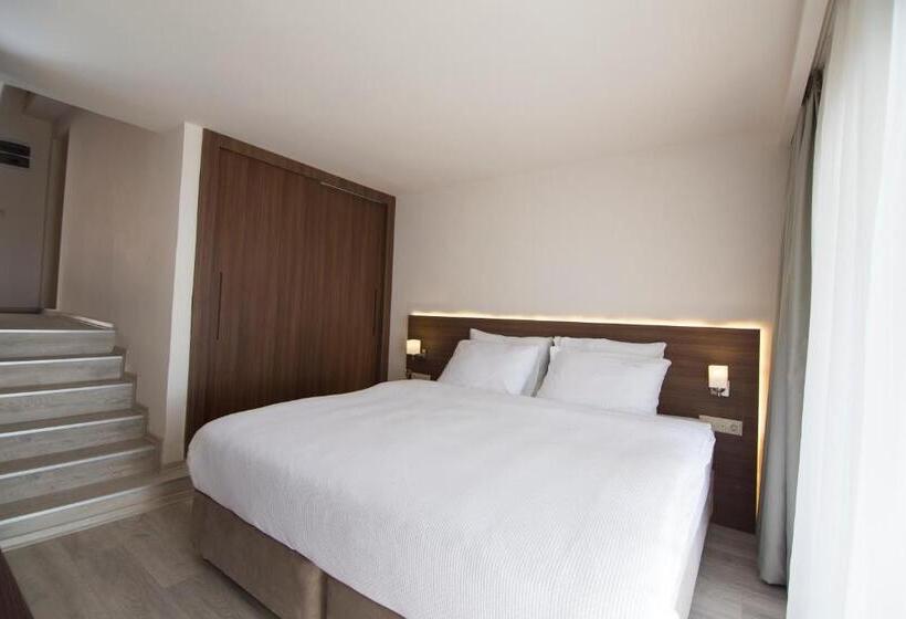 套房, Neopol Hotel Deluxe