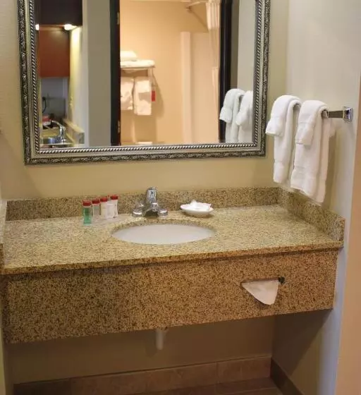 Standard-huone King-vuode, Ramada By Wyndham Moses Lake