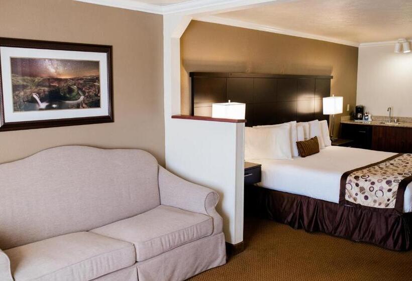 Люкс Deluxe Кровать Кинг, Ramada By Wyndham Moses Lake