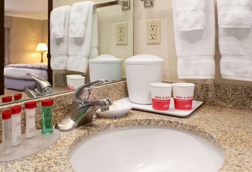 חדר ביזנס, Ramada By Wyndham Moses Lake