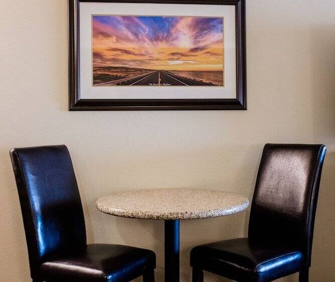 חדר ביזנס, Ramada By Wyndham Moses Lake