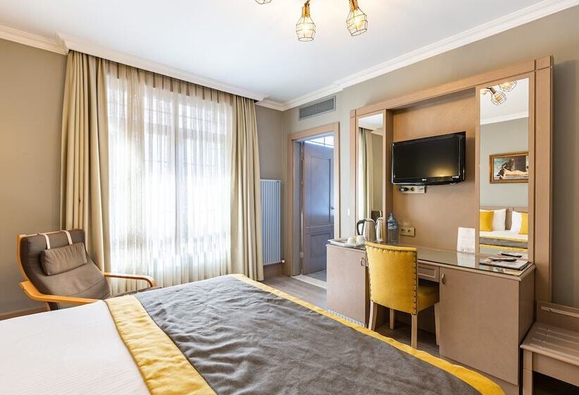 スーペリアールーム, Seraglio Hotel & Suites