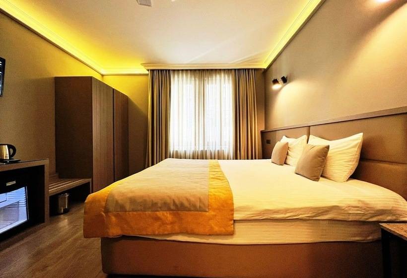 エコノミールーム, Seraglio Hotel & Suites