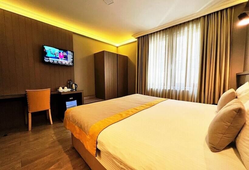 エコノミールーム, Seraglio Hotel & Suites