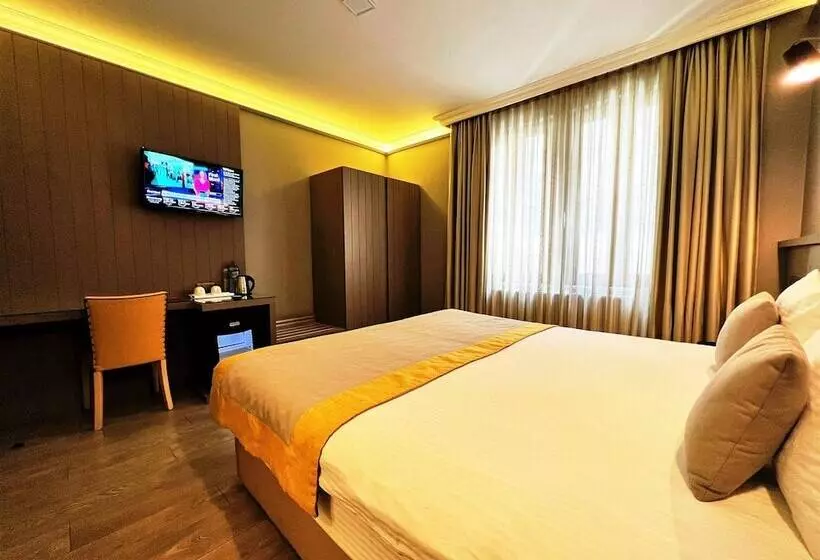 اتاق اکونومی, Seraglio Hotel & Suites