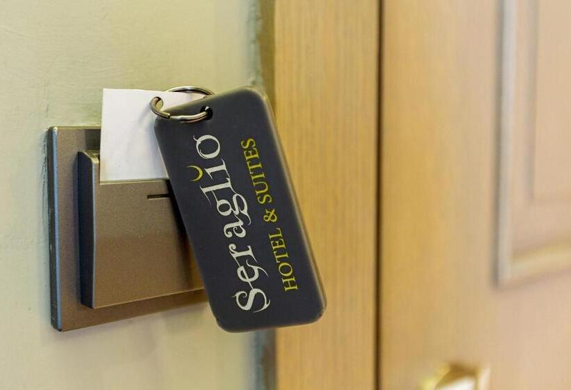 スタンダードルーム, Seraglio Hotel & Suites