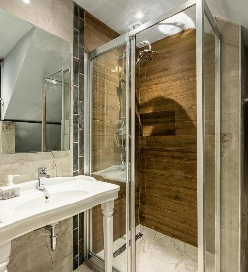 ３ベッドルームアパートメント, Seraglio Hotel & Suites