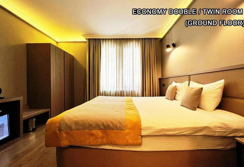 エコノミールーム, Seraglio Hotel & Suites