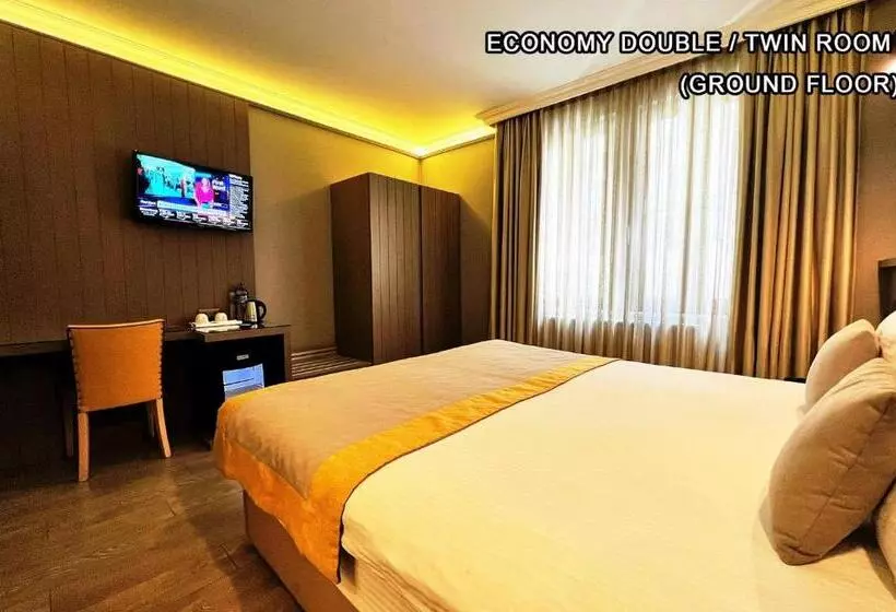 اتاق اکونومی, Seraglio Hotel & Suites