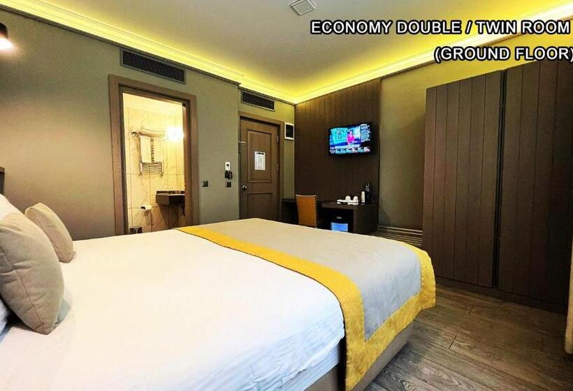 エコノミールーム, Seraglio Hotel & Suites