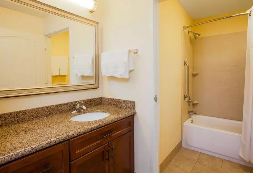 スタンダードスタジオ, Staybridge Suites El Paso Airport, An Ihg