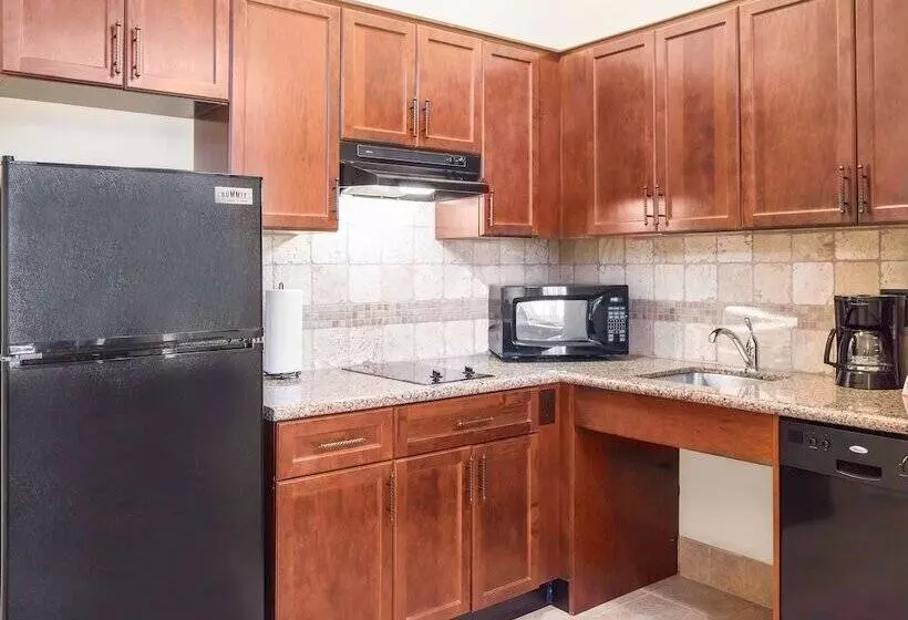 身障者適用スイートルーム, Staybridge Suites El Paso Airport, An Ihg