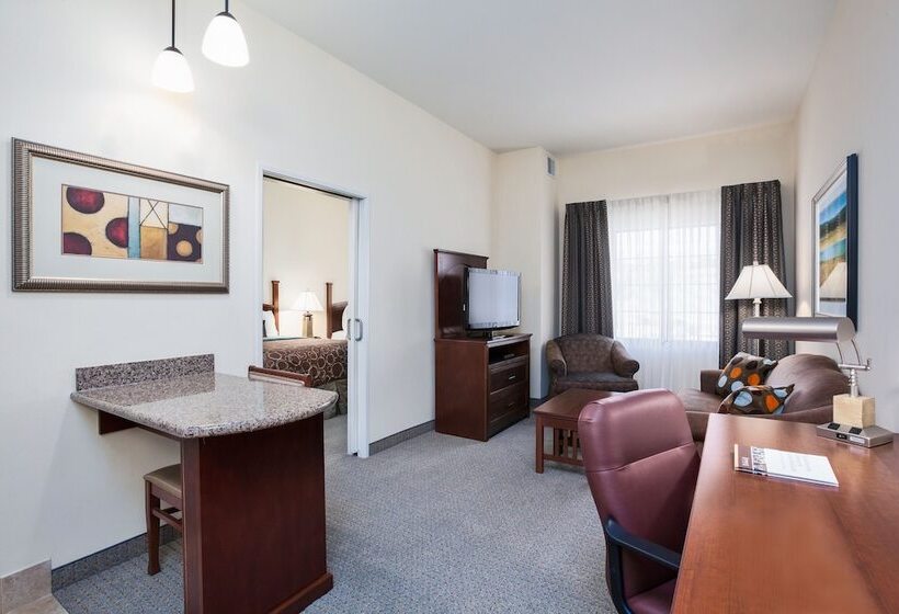 장애인을 위한 스위트, Staybridge Suites El Paso Airport, An Ihg