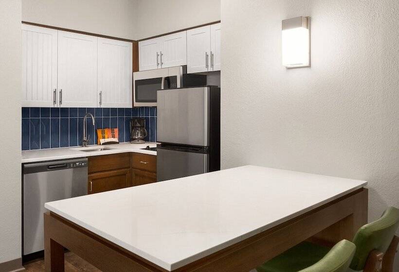 Люкс Адаптированный для Инвалидов, Staybridge Suites Quantico Stafford, An Ihg