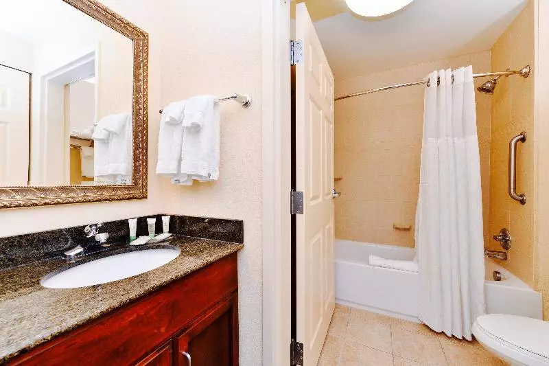 キングサイズベッドのスイートルーム, Staybridge Suites Quantico Stafford, An Ihg