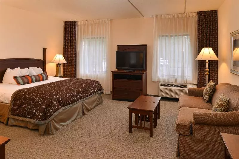 キングサイズベッドのスイートルーム, Staybridge Suites Quantico Stafford, An Ihg