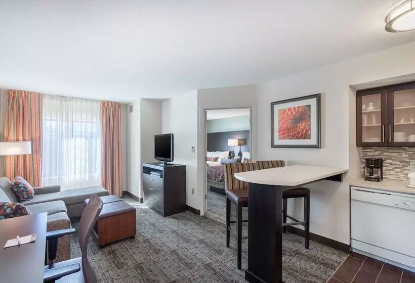 スタンダードスタジオ, Staybridge Suites Wilmington Newark By Ihg