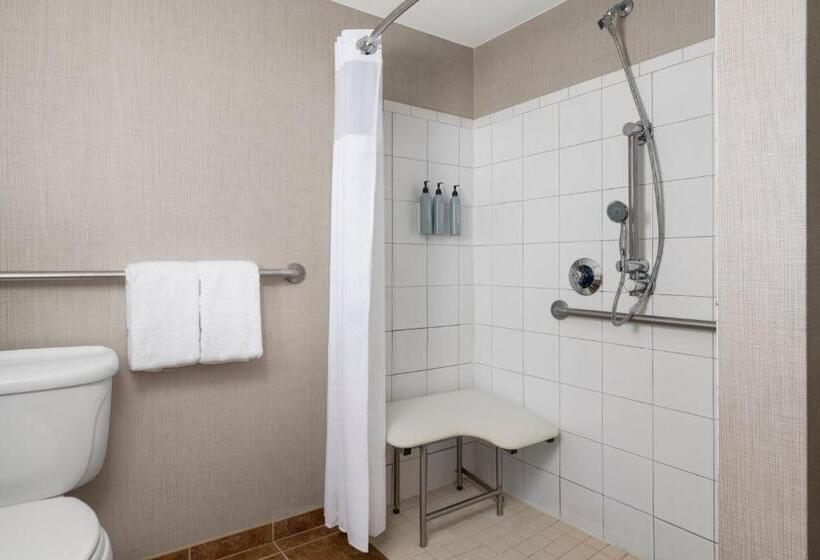 Люкс Кровать Кинг, Residence Inn Mt. Laurel At Bishop's Gate