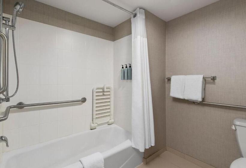 스위트 킹사이즈 침대, Residence Inn Mt. Laurel At Bishop's Gate