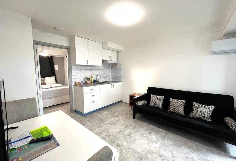 带1个卧室的公寓, Broadwater Keys