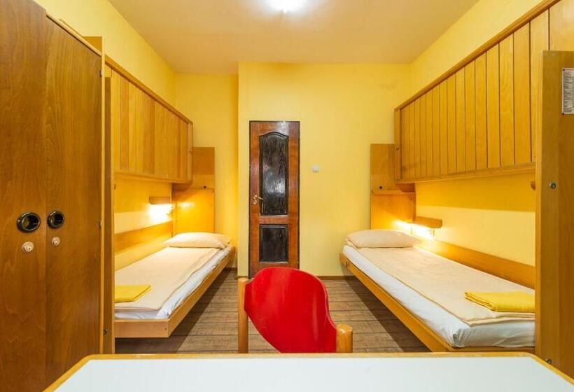 اتاق استاندارد, Burg Hostel Sighisoara