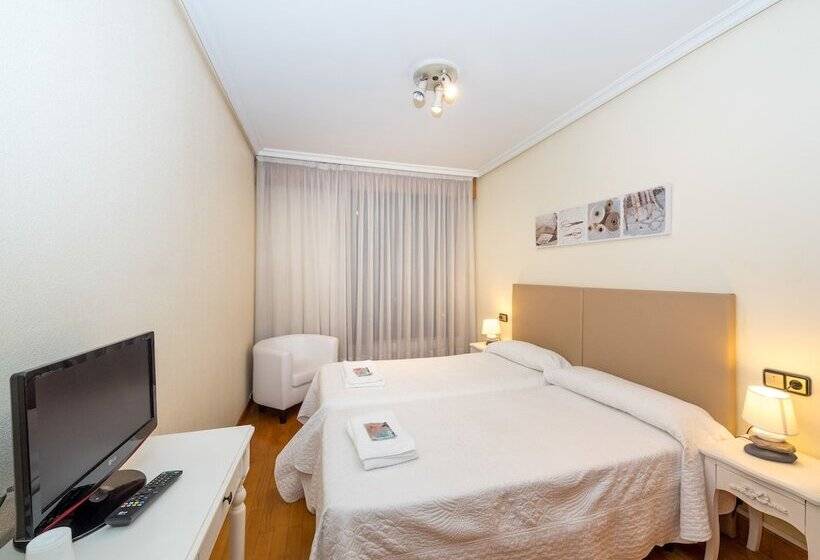Номер Стандарт, Gestion De Alojamientos Rooms