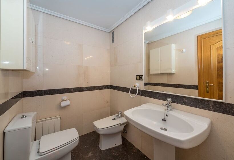 חדר סטנדרט לארבעה, Gestion De Alojamientos Rooms