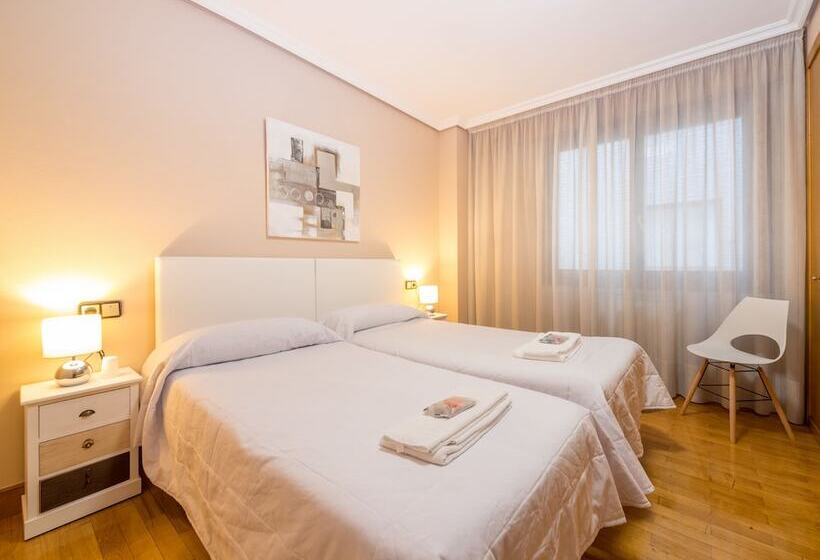 חדר סטנדרט לארבעה, Gestion De Alojamientos Rooms